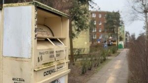 W Wągrowcu znikają kontenery PCK na odzież – co robić z tekstyliami?