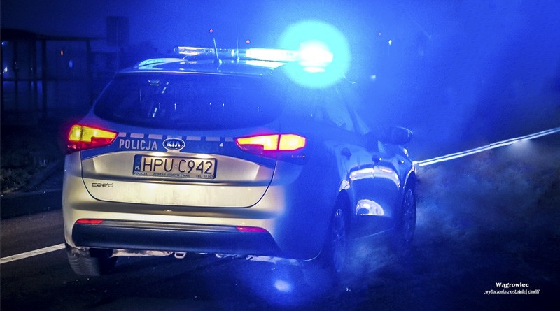 Wypadek w Sławie Wielkopolskiej – droga całkowicie zablokowana – Wezwany LPR